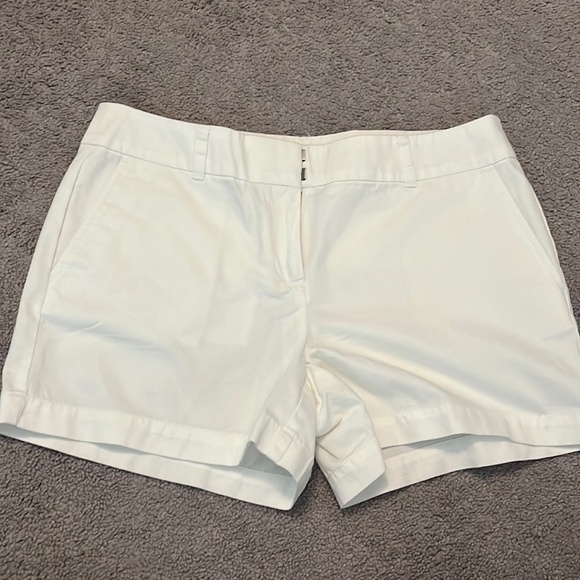LOFT 4” White Shorts - Picture 1 of 3
